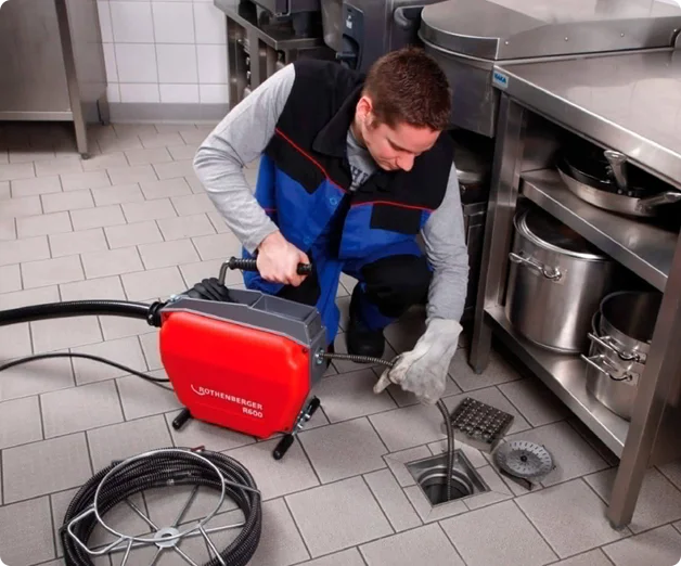 механічна прочистка труб каналізації київ